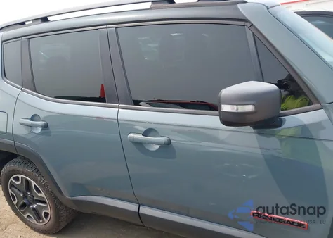 2015 Jeep Renegade Trailhawk из США, поврежденный, VIN ZACCJBCT0FPC01671